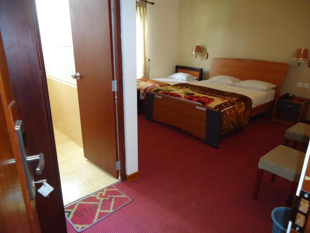 Stamford Star Hotel Nuwara Eliya Exteriör bild